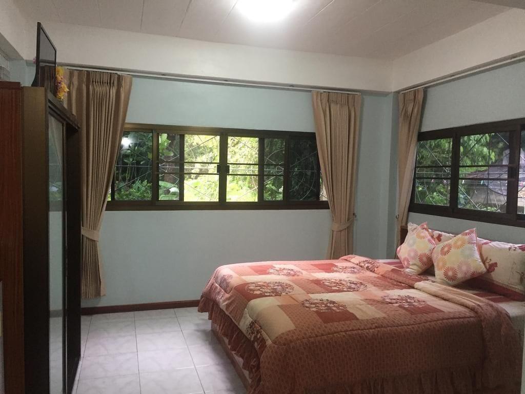 Yayee Homestay Ban Huai Maenam Noi Eksteriør bilde