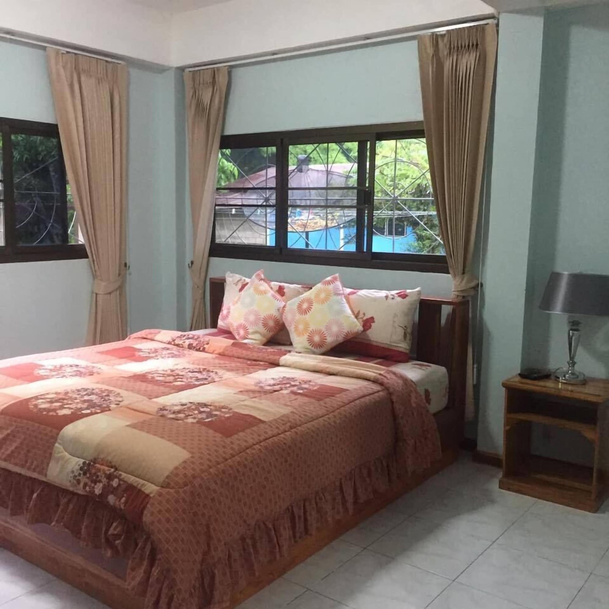 Yayee Homestay Ban Huai Maenam Noi Eksteriør bilde