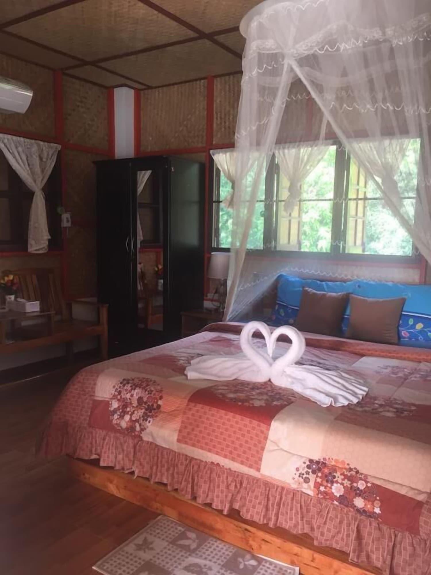 Yayee Homestay Ban Huai Maenam Noi Eksteriør bilde