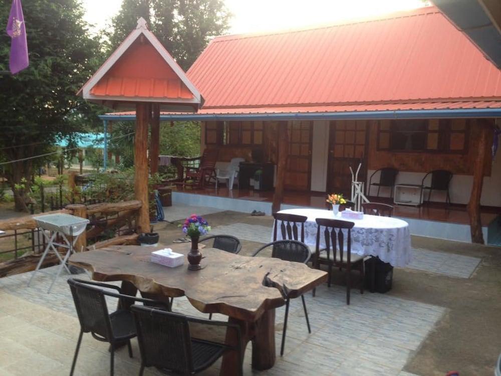 Yayee Homestay Ban Huai Maenam Noi Eksteriør bilde