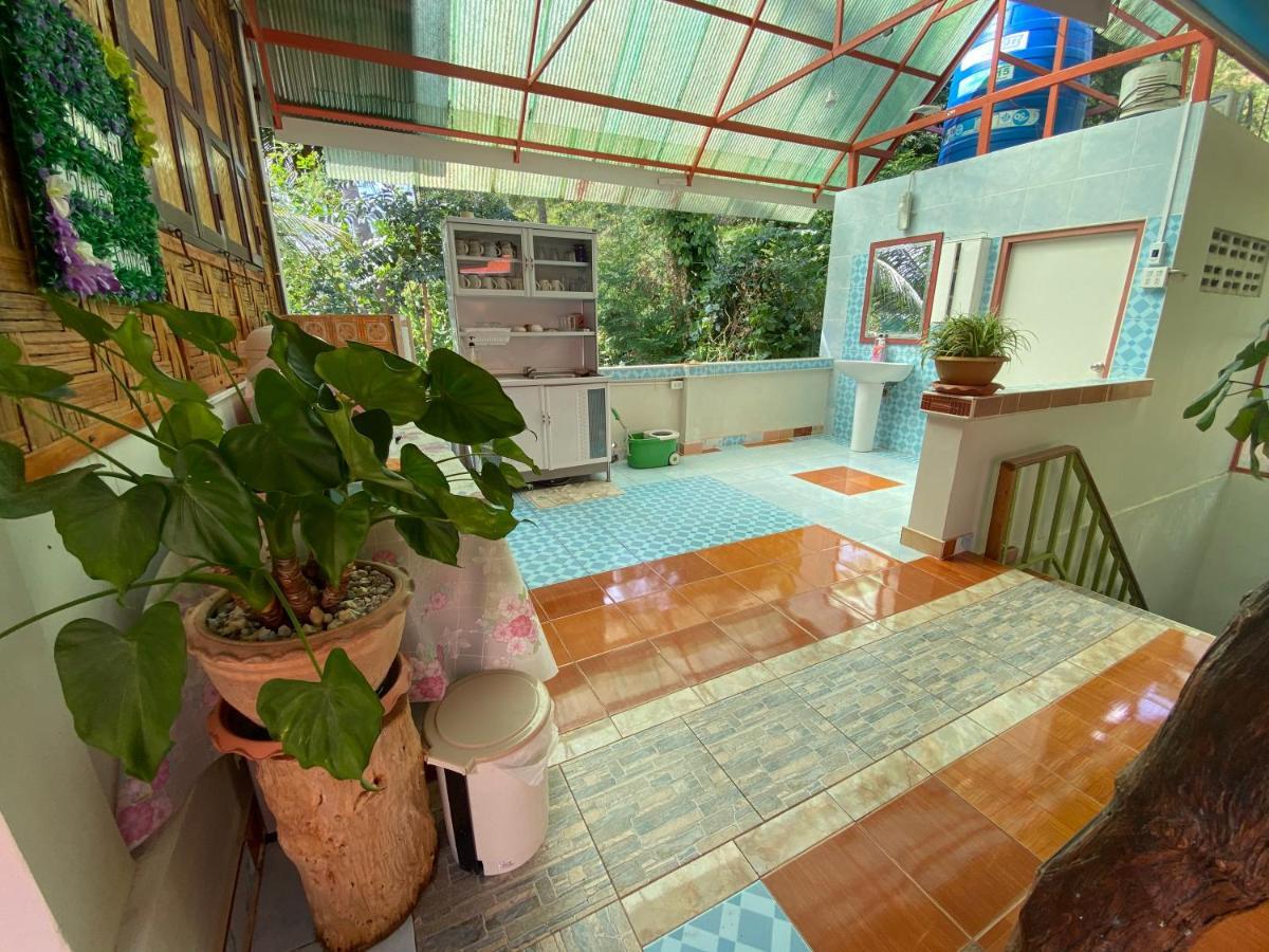 Yayee Homestay Ban Huai Maenam Noi Eksteriør bilde