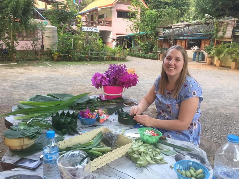 Yayee Homestay Ban Huai Maenam Noi Eksteriør bilde